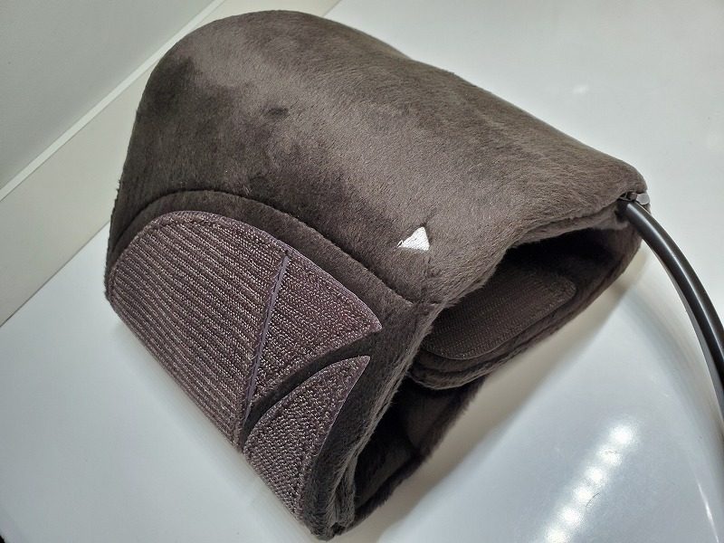 オムロン エアマッサージャー