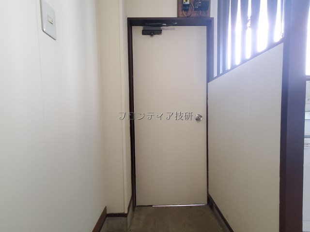 【玄関】