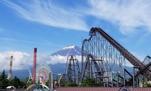 梅雨の富士山