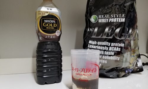 プロテインにコーヒー