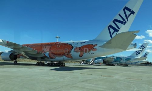 エアバスA380型機を3機