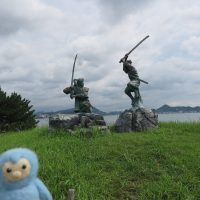 宮本武蔵と佐々木小次郎の像
