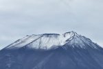 富士山初冠雪2023。