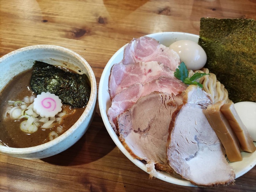 特製恋々おさかなつけそば