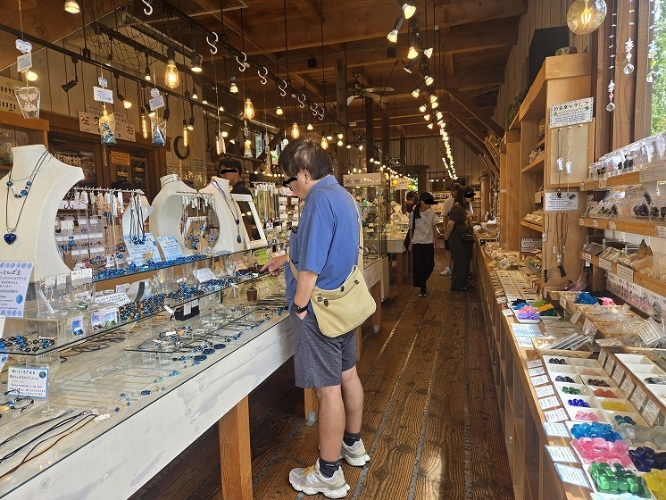 石ころ館　館内