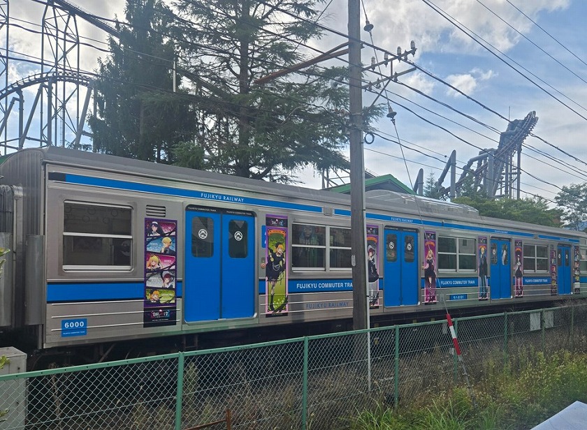 富士急行線の『推しの子』仕様