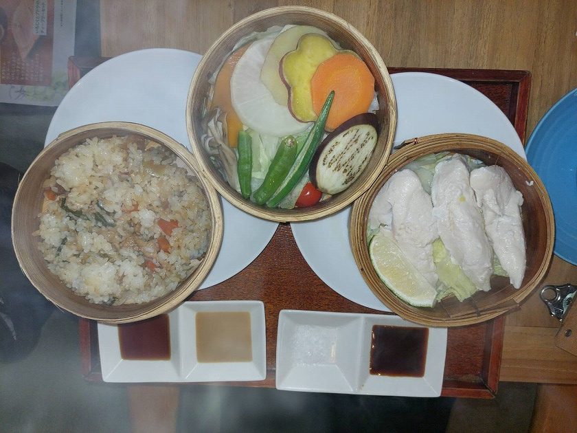 塩麹ささみのせいろ蒸し